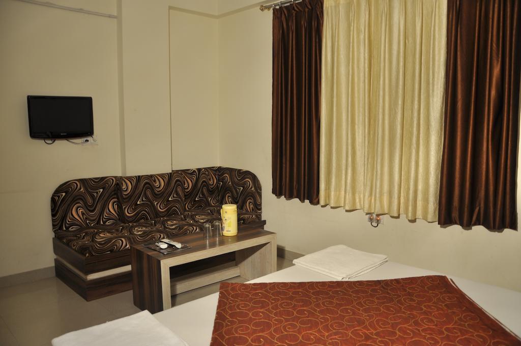 Hotel Metro Τζαϊπούρ Εξωτερικό φωτογραφία
