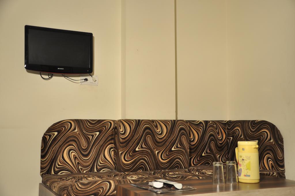 Hotel Metro Τζαϊπούρ Εξωτερικό φωτογραφία