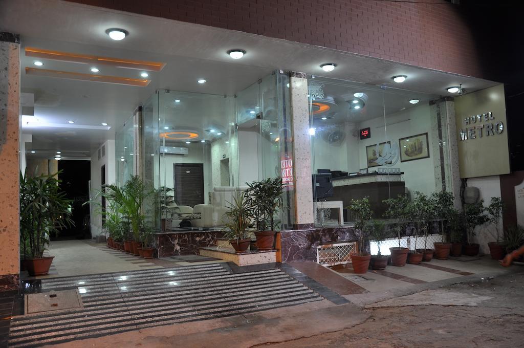 Hotel Metro Τζαϊπούρ Εξωτερικό φωτογραφία